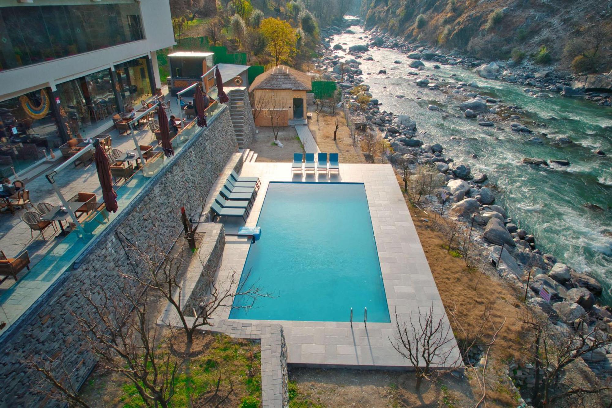 Echor Palm Bliss Riverside Resort & Spa Kasol Esterno foto