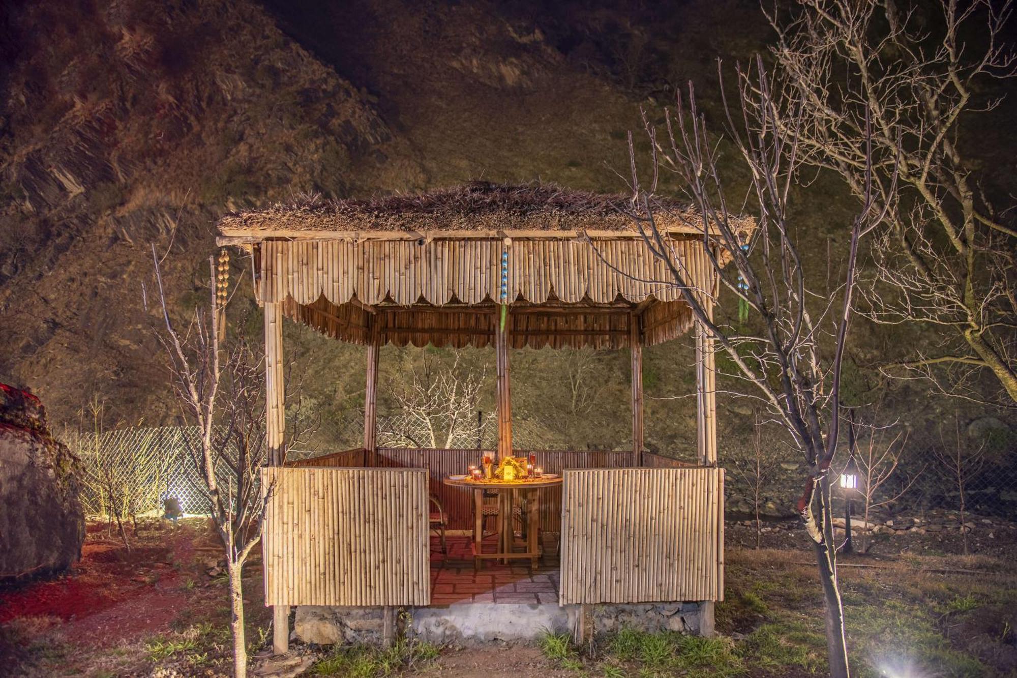 Echor Palm Bliss Riverside Resort & Spa Kasol Esterno foto