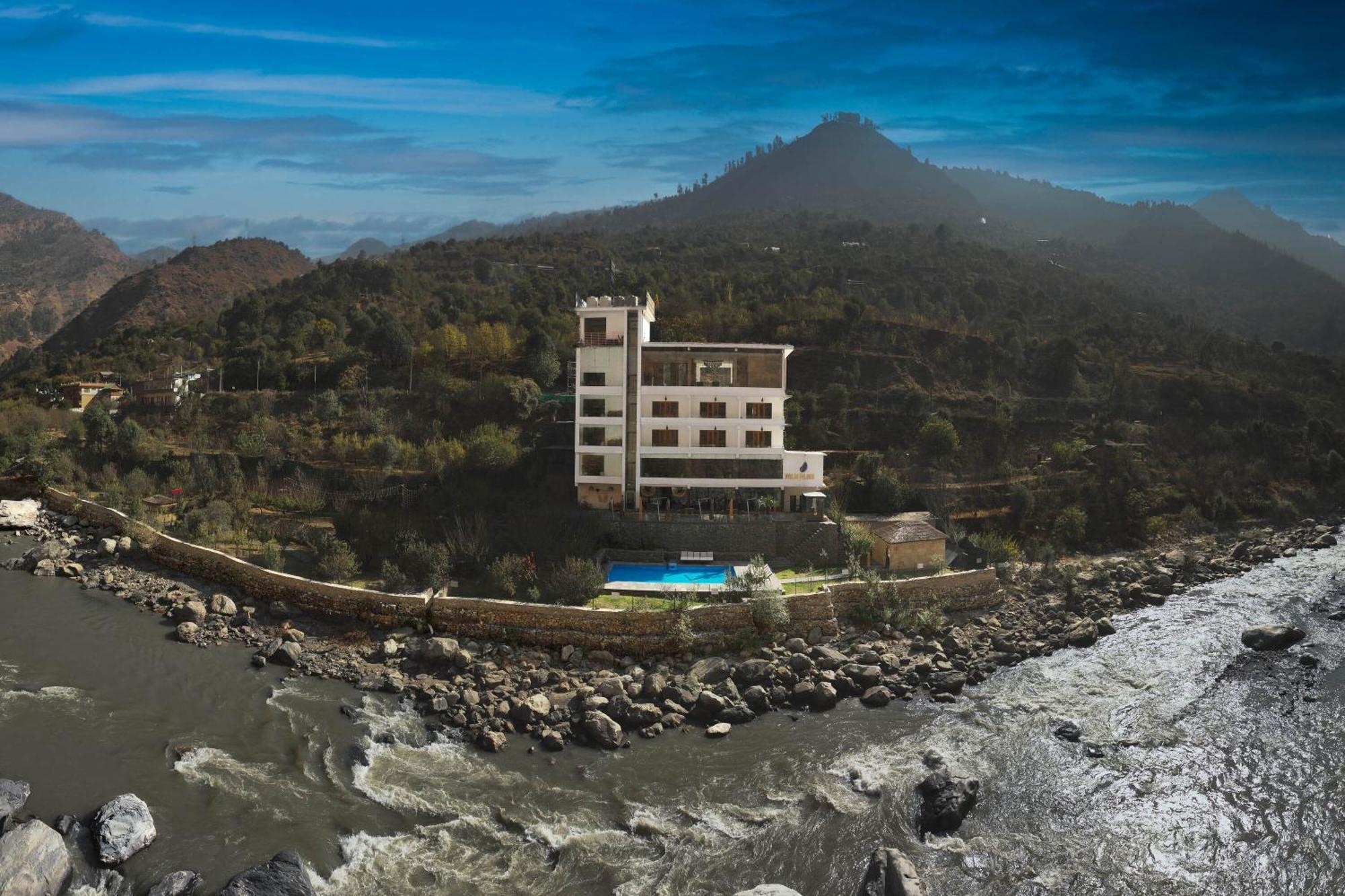 Echor Palm Bliss Riverside Resort & Spa Kasol Esterno foto