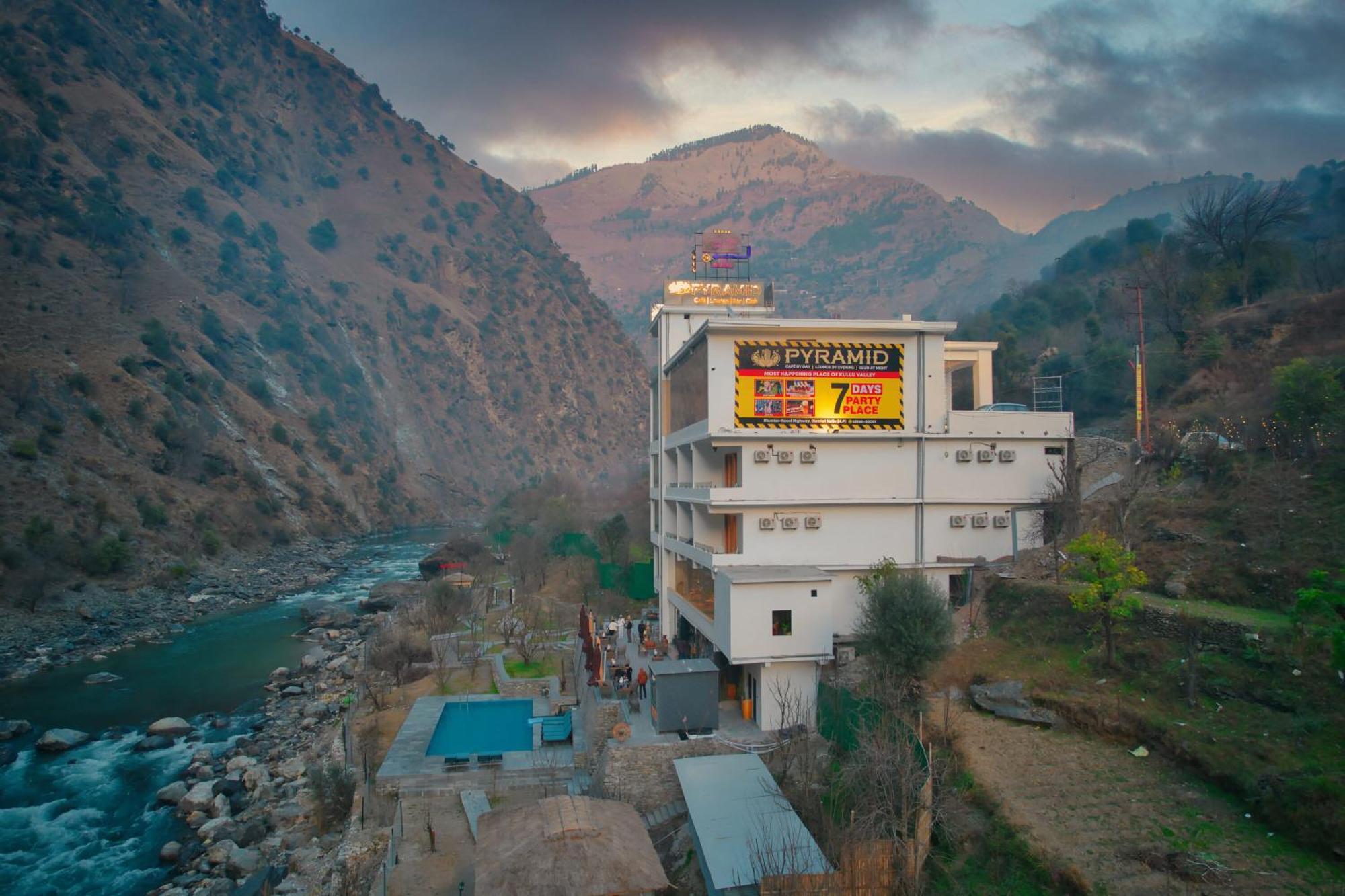 Echor Palm Bliss Riverside Resort & Spa Kasol Esterno foto